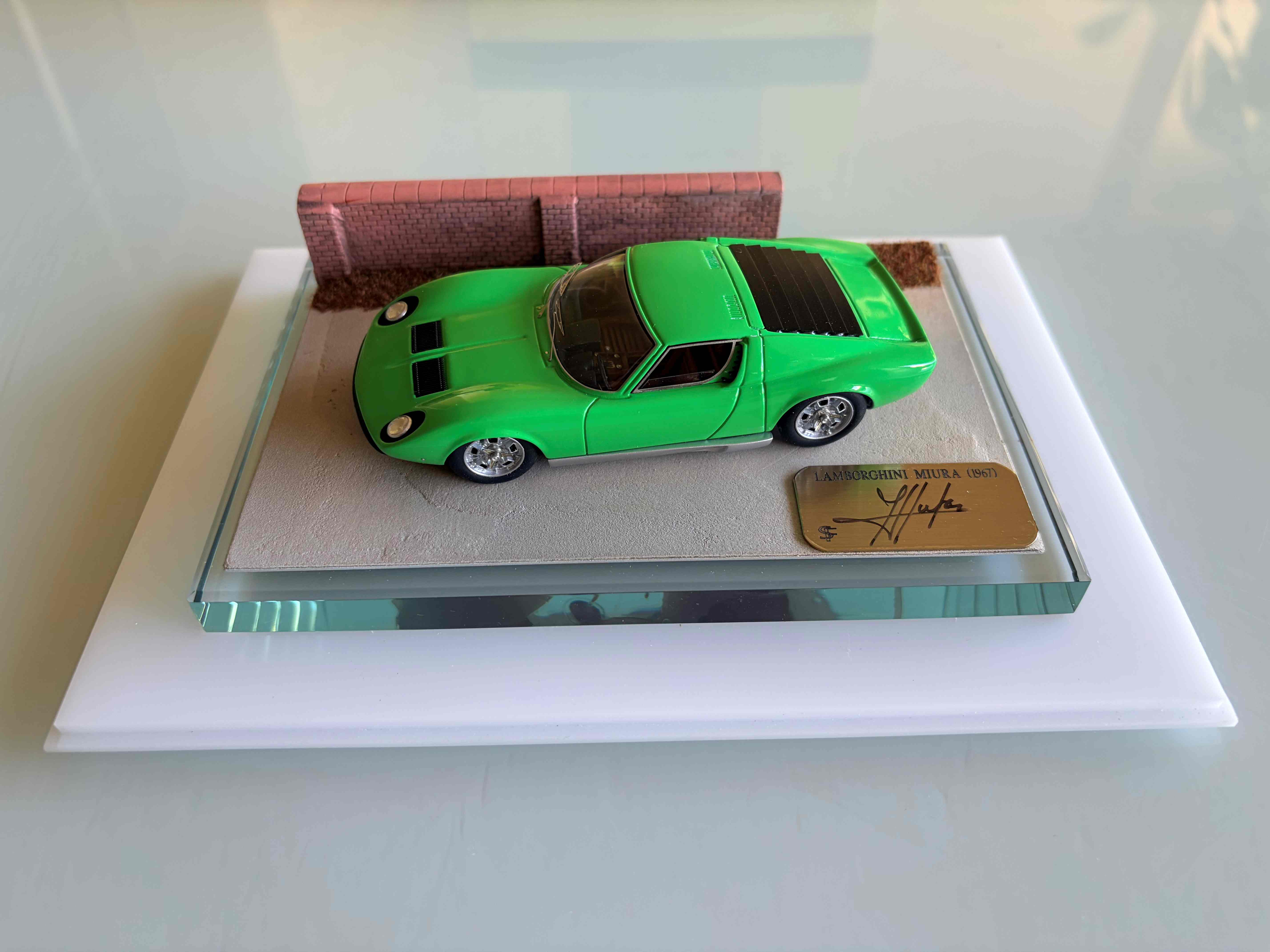 F. Suber : Lamborghini Miura 1966